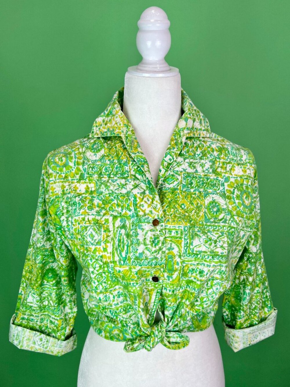 Vintage 60s Catalina Green Batik Button Up Shirt Size Small